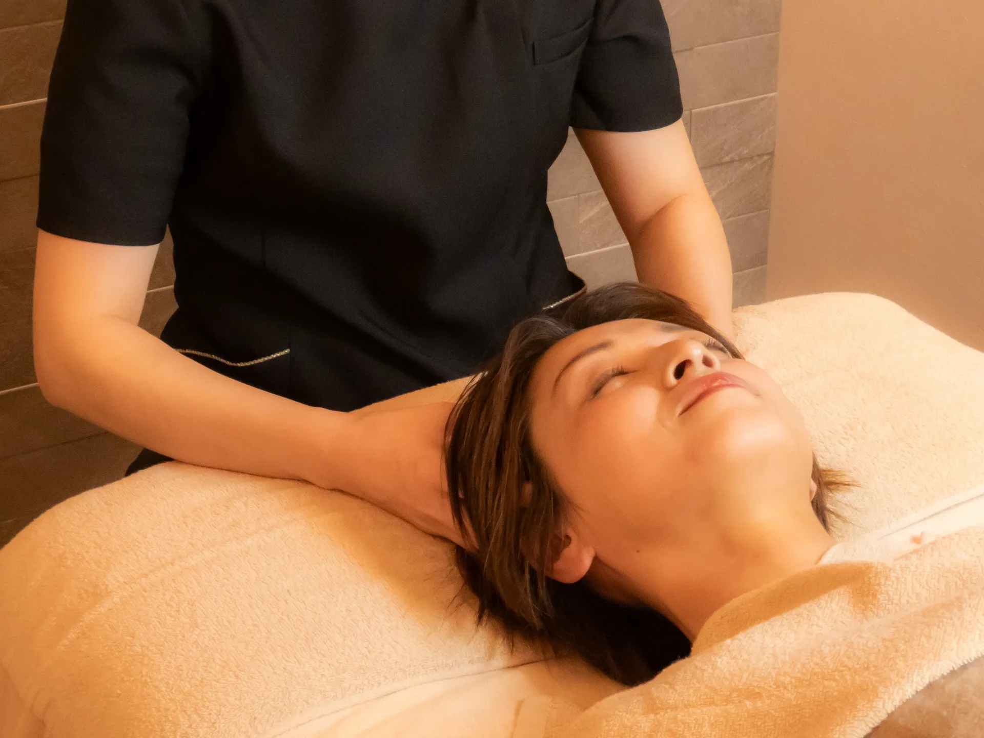 岡山でヘッドスパの種類と効果を比較｜人気サロンや料金・口コミ徹底解説